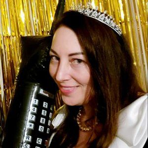 Meet your Posher, Christy